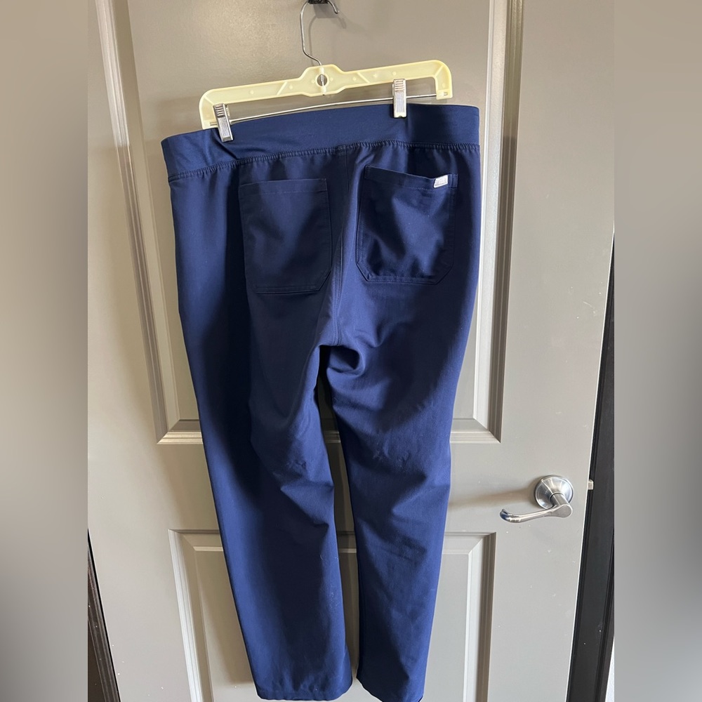 Navy Figs scrub pants.